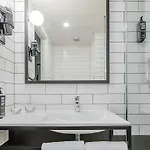 Ibis 2*