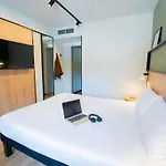 Ibis Guimaraes
